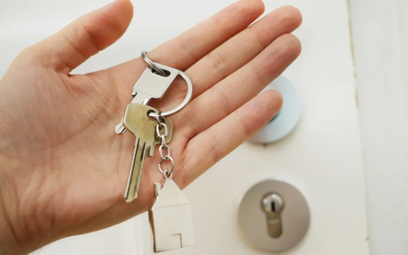 Keys on hand